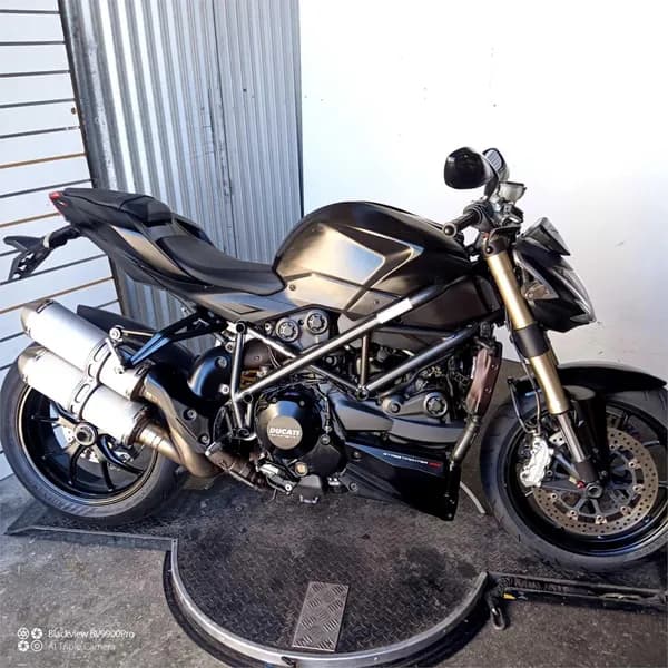 2013 DUCATI STREETFIGHTER 848